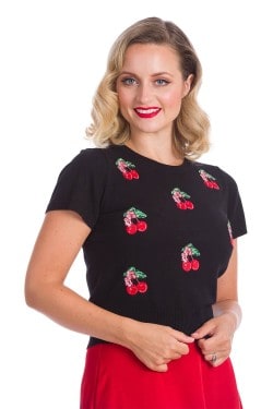 Pull rétro cerises brodées