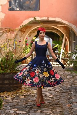 Robe retro bleu marine fleurs
