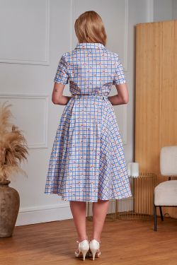Robe gingham bleu blanc petites cerises rouges col chemise pin-up retro
