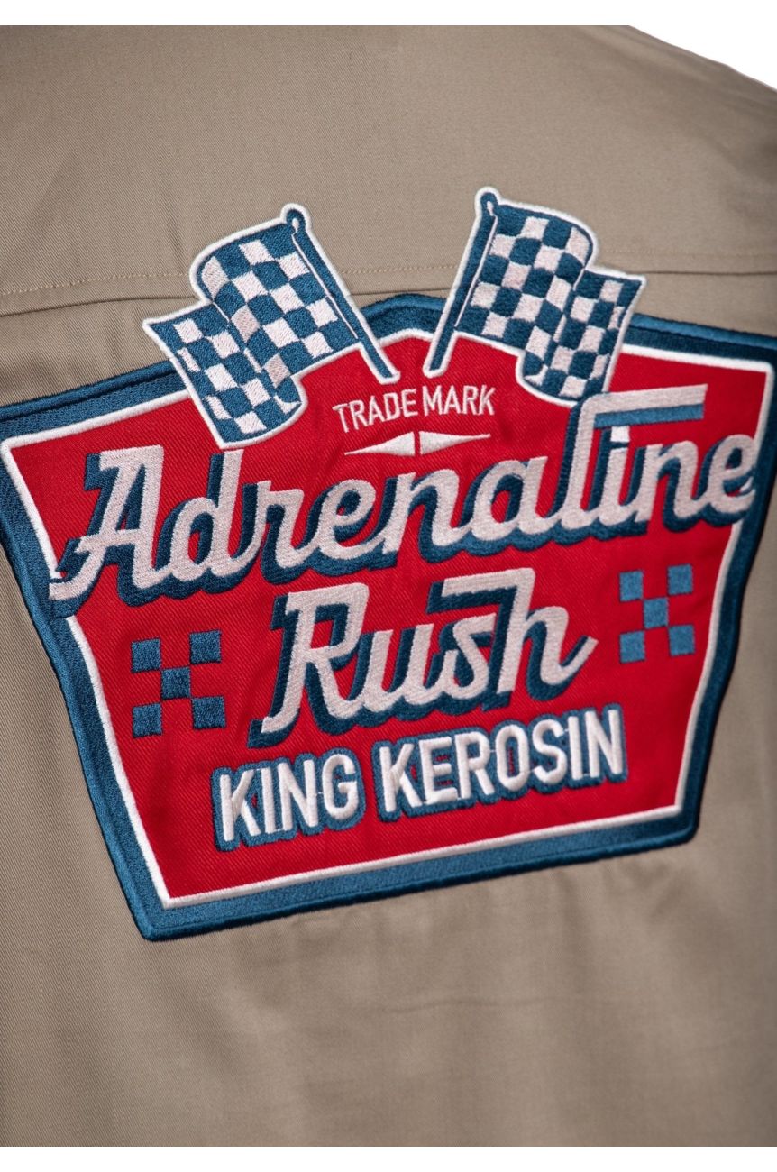 Dos chemise beige patch Adrenaline Rush broderie rouge drapeaux course King Kerosin retro