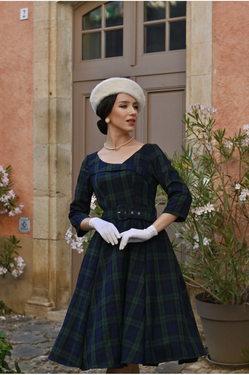 Robe vintage tartan ecossais vert fonce marine jupe circulaire jupon style annees 50 60